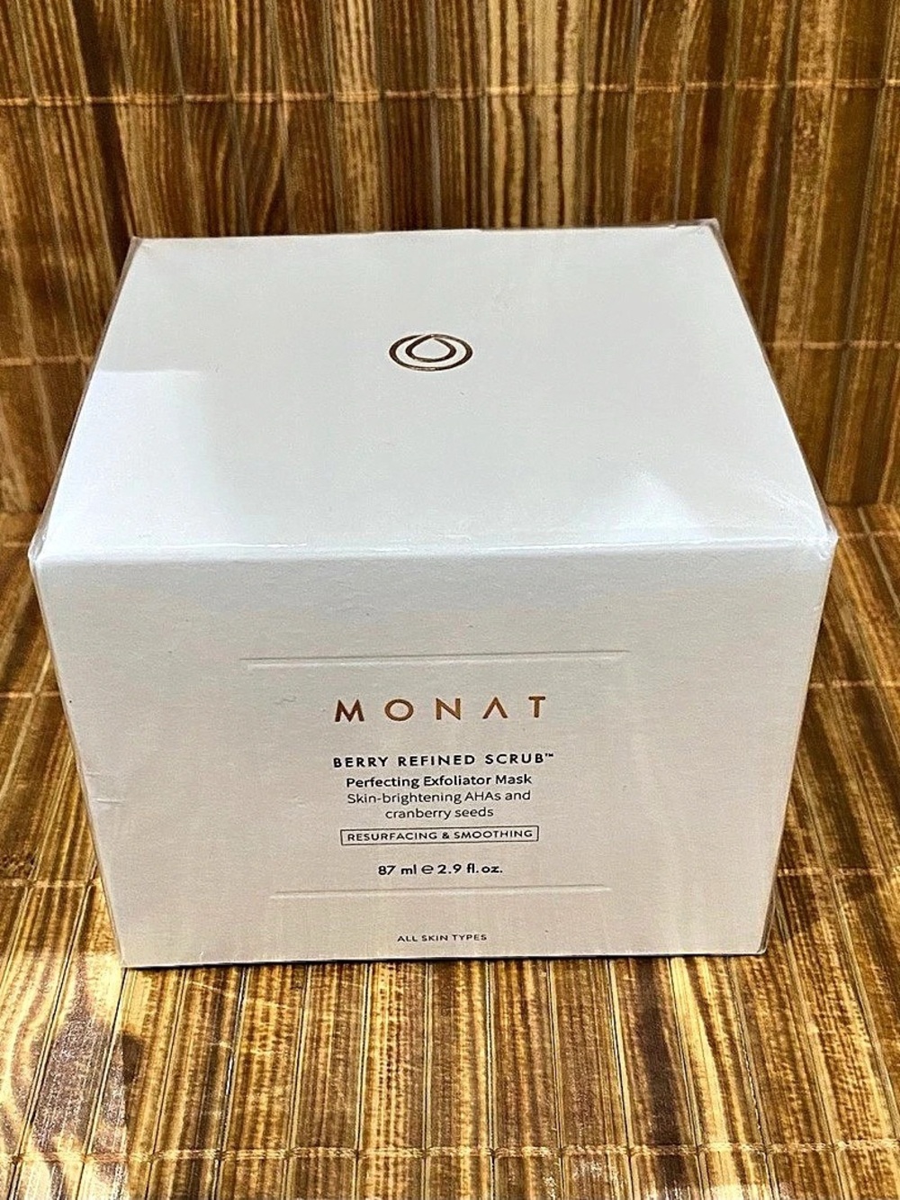 MONAT Berry Refined Scrub™ Perfecting Exfoliator Mask Perfecting Exfoliator Mask